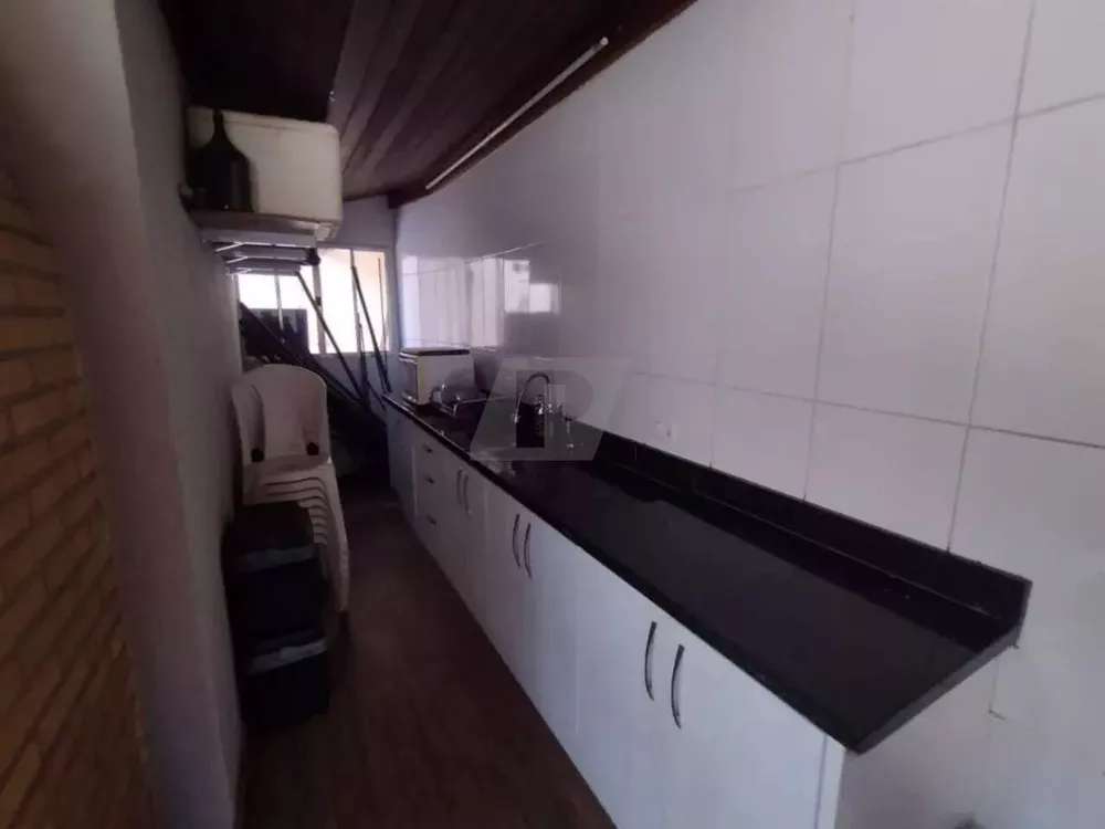 Casa, 3 quartos, 295 m² - Foto 2