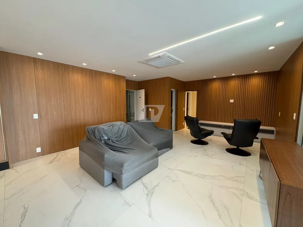 Apartamento, 3 quartos, 165 m² - Foto 1