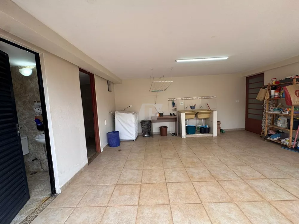 Sobrado, 4 quartos, 370 m² - Foto 3