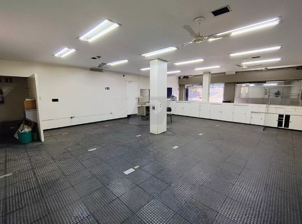 Loja-Salão, 400 m² - Foto 1
