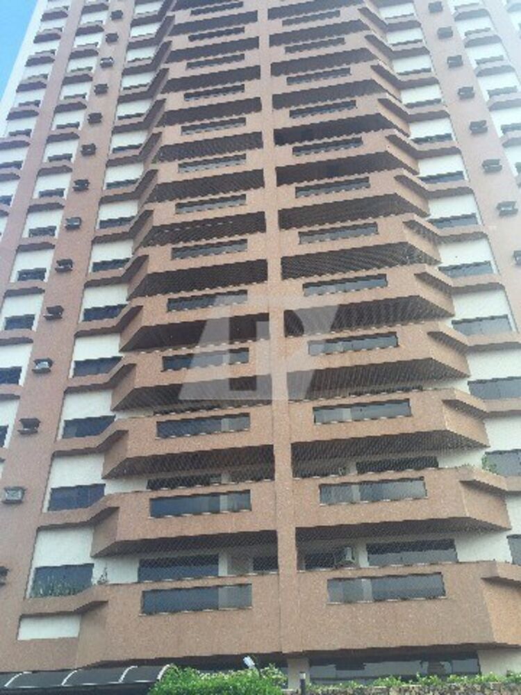 Apartamento à venda com 3 quartos, 171m² - Foto 2