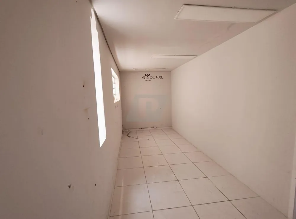 Prédio Inteiro - Foto 8