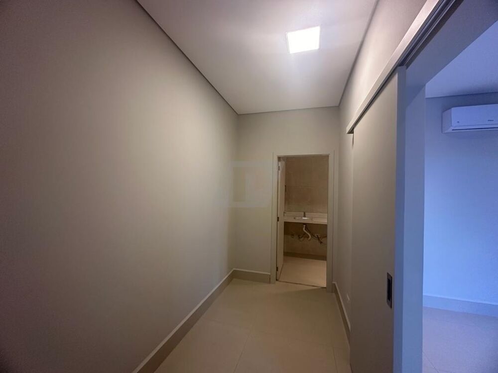 Casa à venda com 3 quartos, 234m² - Foto 8