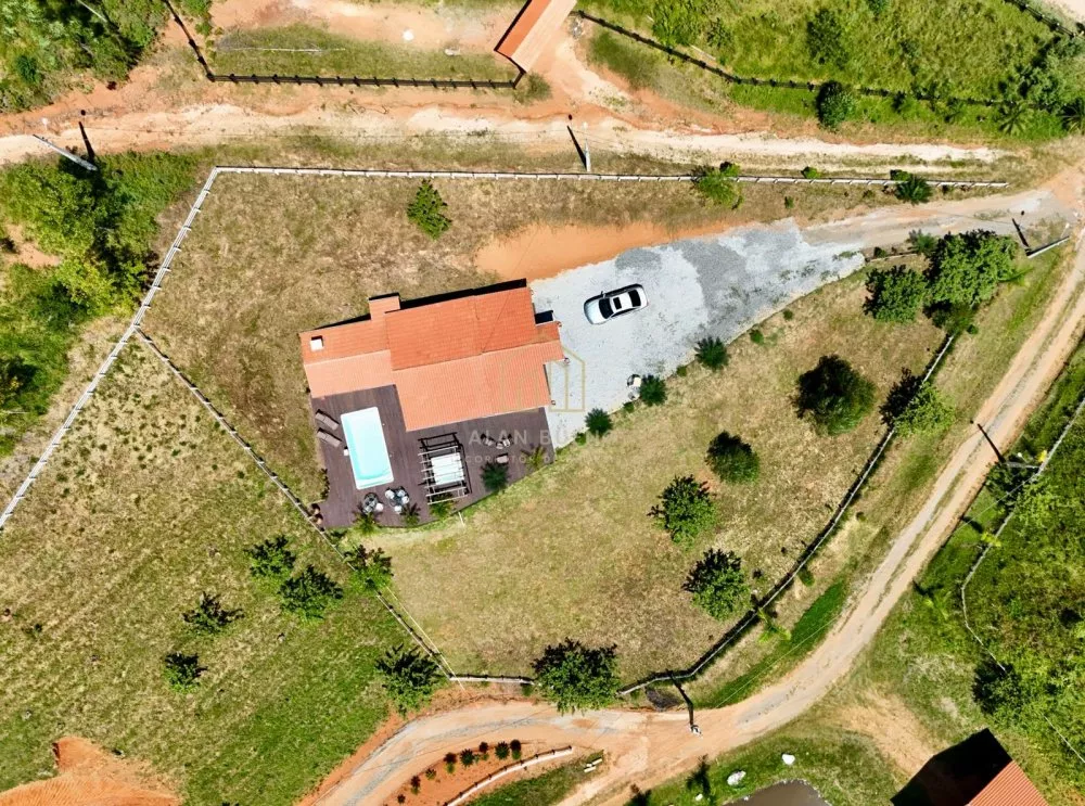 Fazenda à venda com 2 quartos, 2250m² - Foto 12