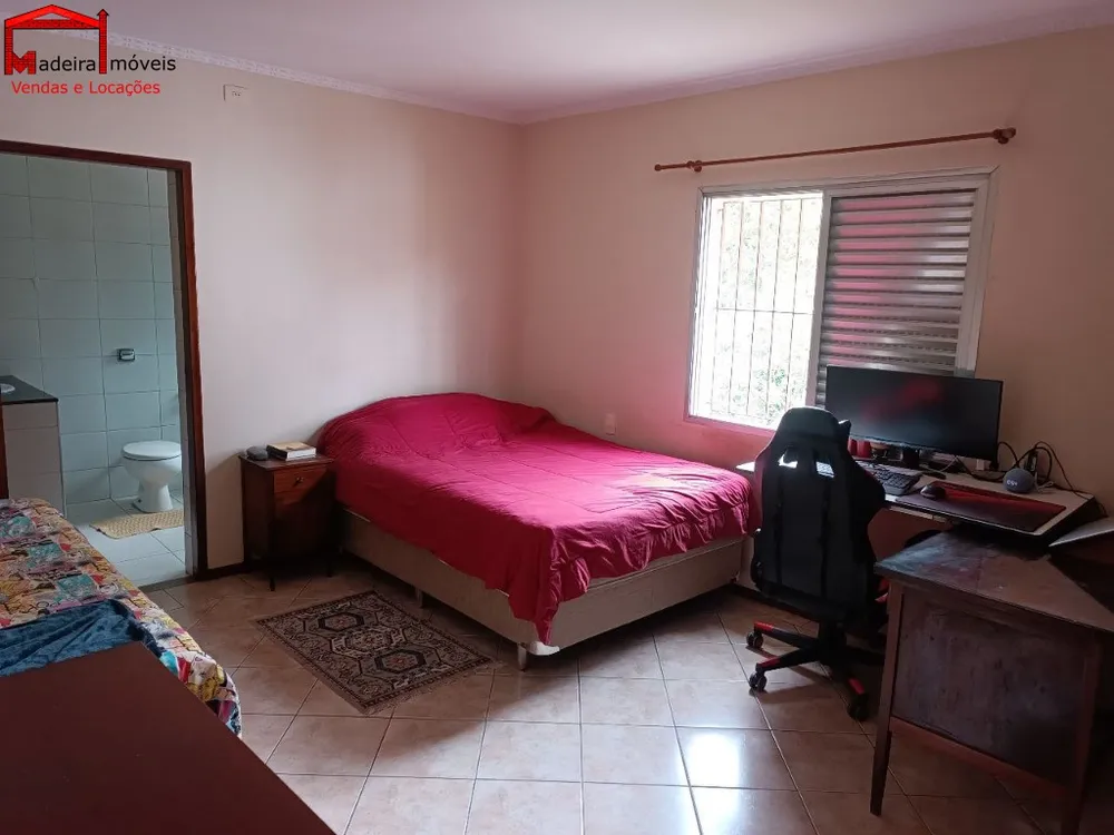 Casa, 4 quartos, 230 m² - Foto 2