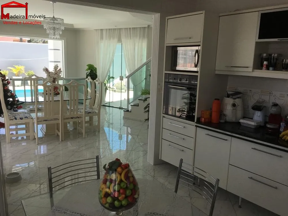 Sobrado, 4 quartos, 305 m² - Foto 8