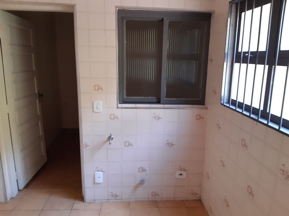 Sobrado, 4 quartos, 181 m² - Foto 1
