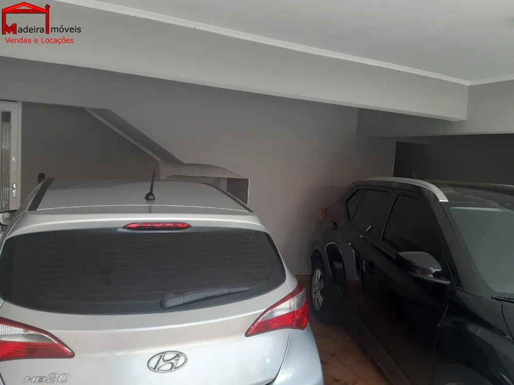 Sobrado, 3 quartos, 213 m² - Foto 1