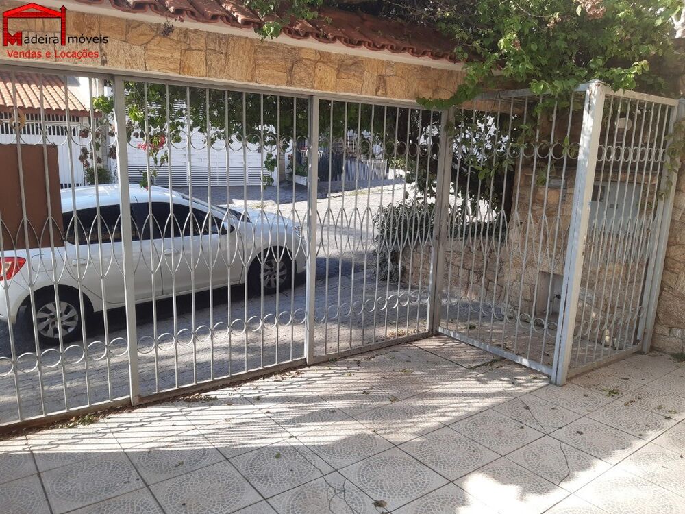 Sobrado, 3 quartos, 220 m² - Foto 1