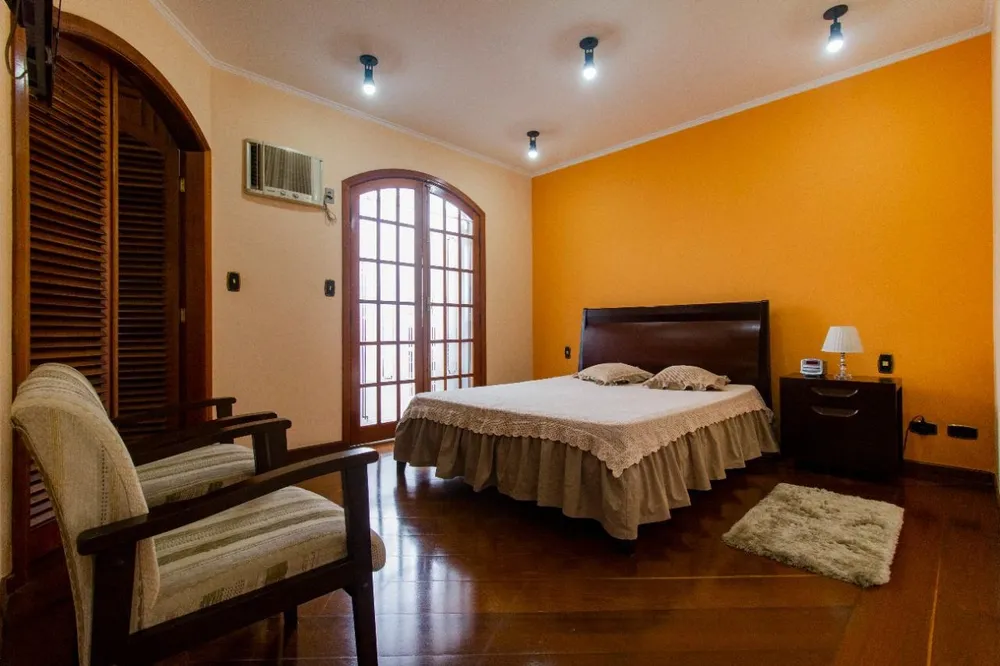Sobrado, 5 quartos, 389 m² - Foto 4