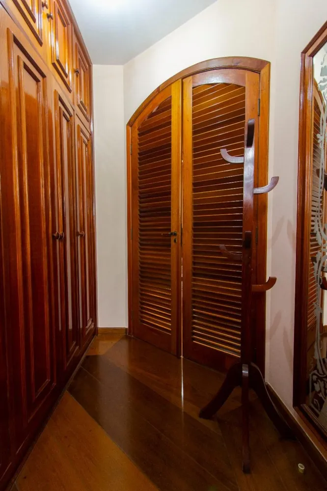 Sobrado, 5 quartos, 389 m² - Foto 6