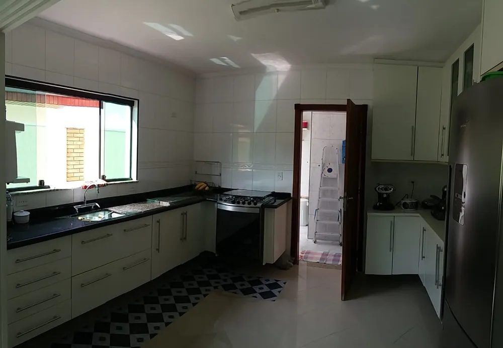 Sobrado, 4 quartos, 360 m² - Foto 2