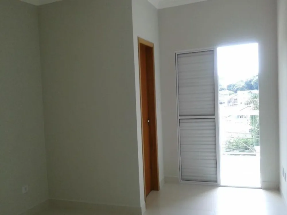 Sobrado, 3 quartos, 180 m² - Foto 2