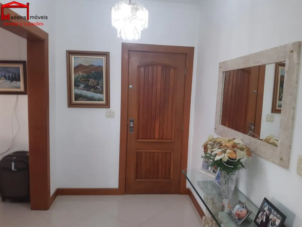 Sobrado, 3 quartos, 269 m² - Foto 8
