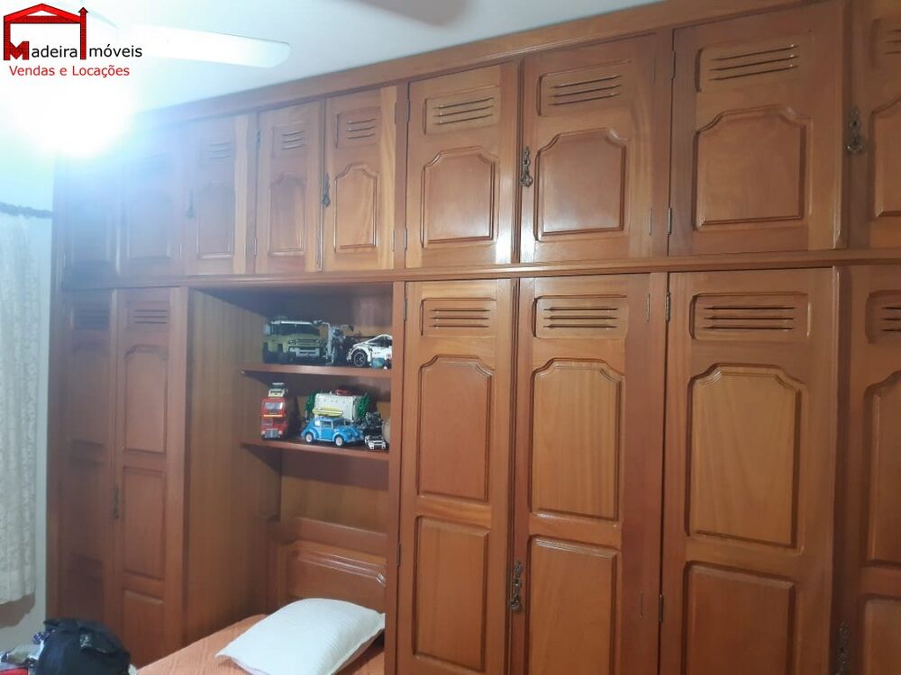 Sobrado, 3 quartos, 269 m² - Foto 1
