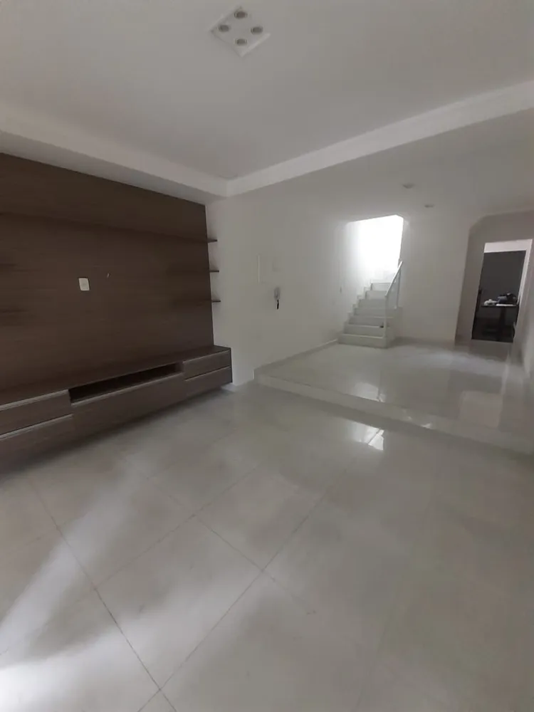 Casa, 3 quartos, 180 m² - Foto 6
