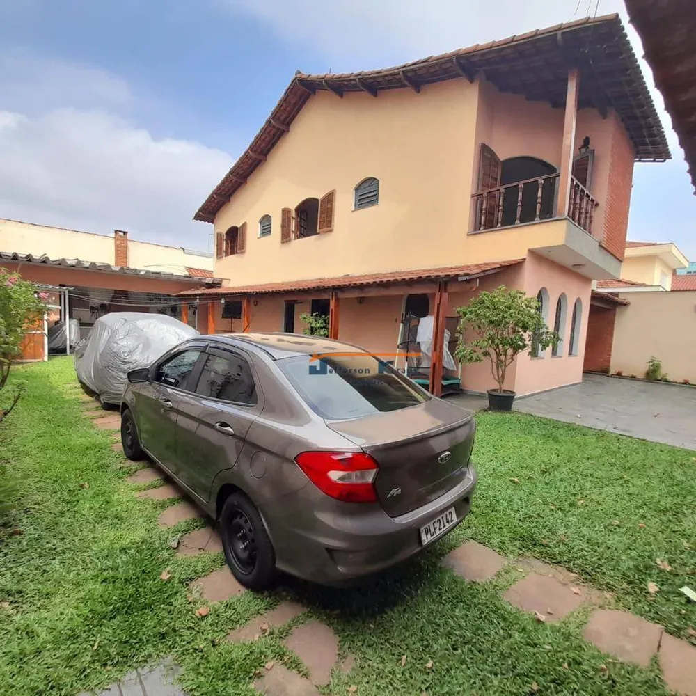 Sobrado, 5 quartos, 290 m² - Foto 1