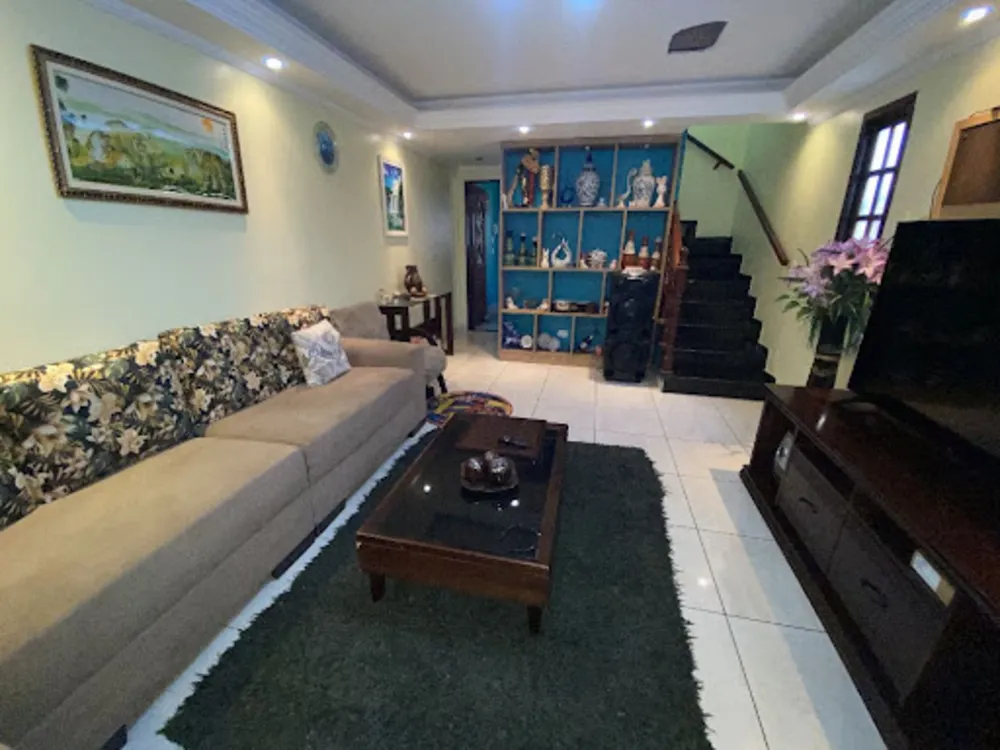 Casa, 3 quartos, 172 m² - Foto 1