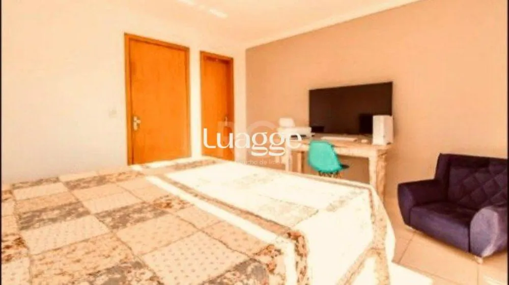 Casa, 3 quartos, 121 m² - Foto 1