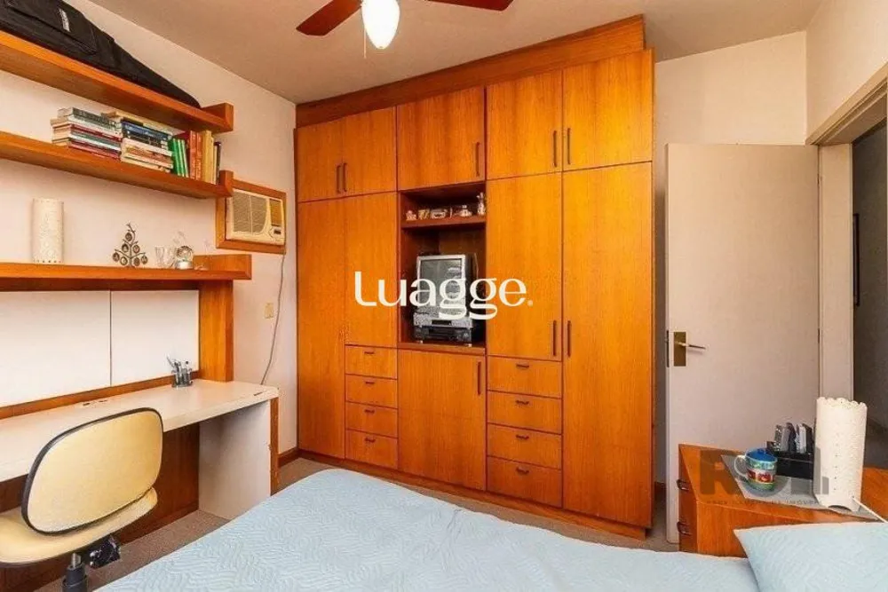 Casa, 4 quartos, 236 m² - Foto 1