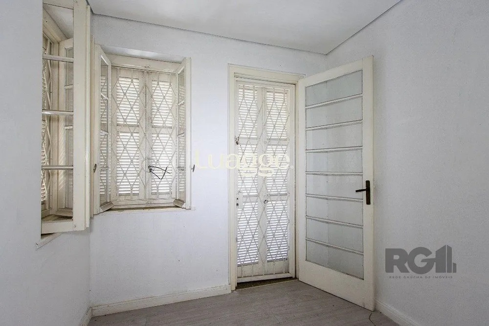Casa, 3 quartos, 281 m² - Foto 1