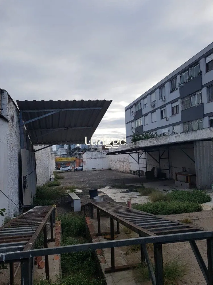 Casa, 4 quartos, 335 m² - Foto 1
