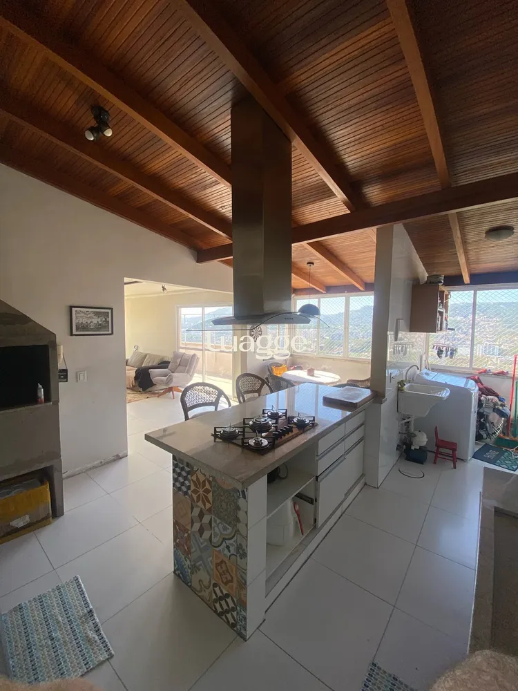 Cobertura, 3 quartos, 151 m² - Foto 2