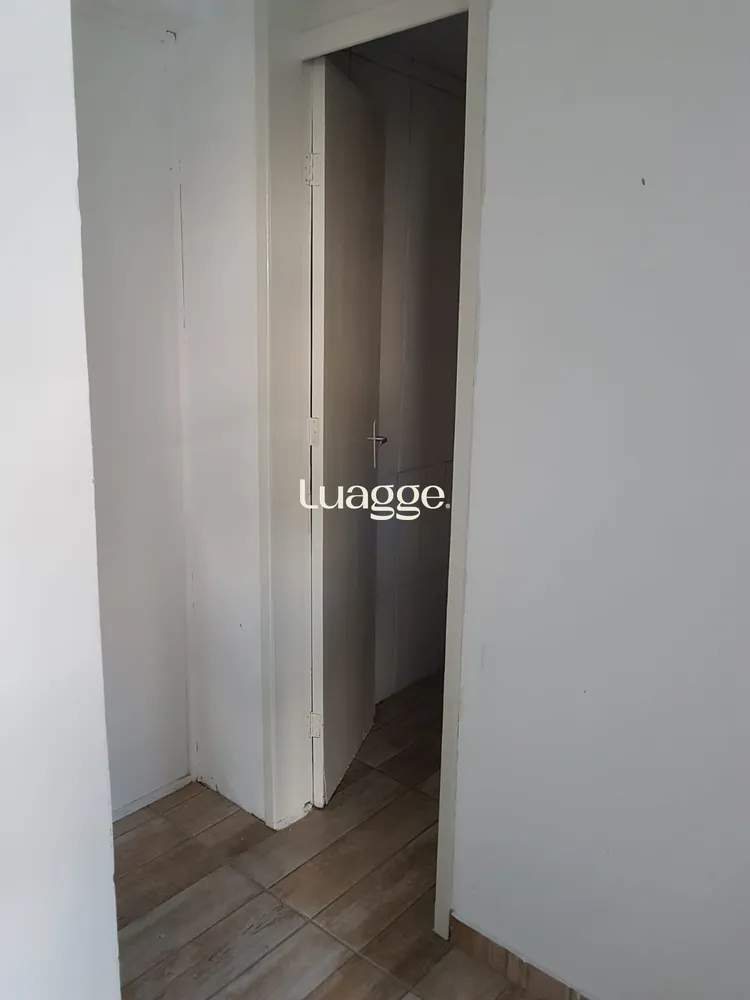 Casa, 4 quartos, 231 m² - Foto 1