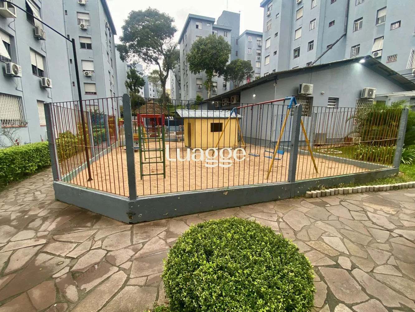 Apartamento, 3 quartos, 100 m² - Foto 2