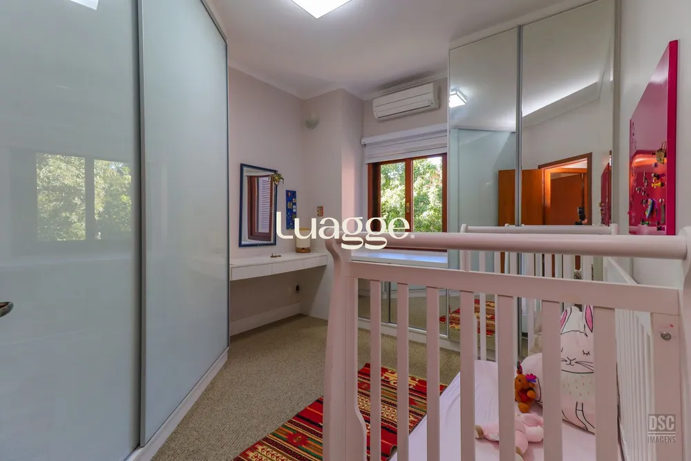 Casa, 3 quartos, 351 m² - Foto 1