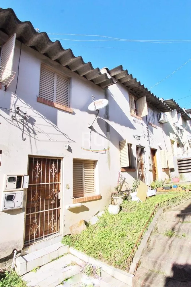 Sobrado à venda com 2 quartos, 69m² - Foto 1