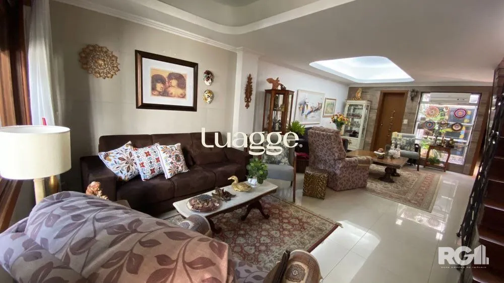 Casa, 2 quartos, 181 m² - Foto 1