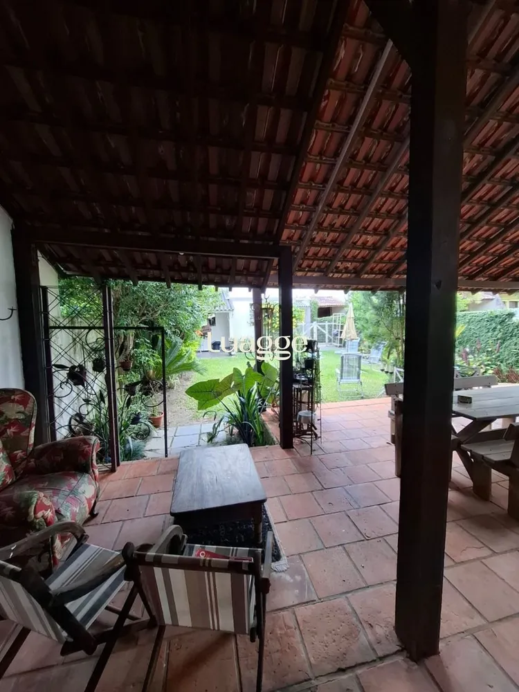 Casa, 3 quartos, 204 m² - Foto 4
