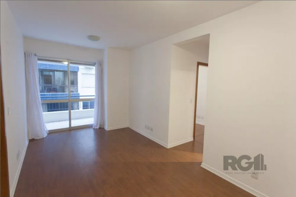 Apartamento à venda com 3 quartos, 67m² - Foto 1