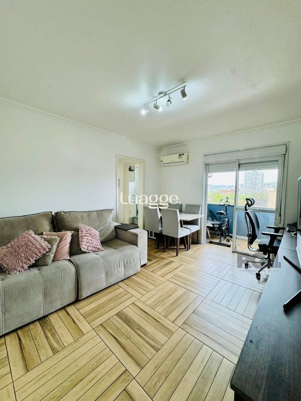 Casa, 3 quartos, 91 m² - Foto 1