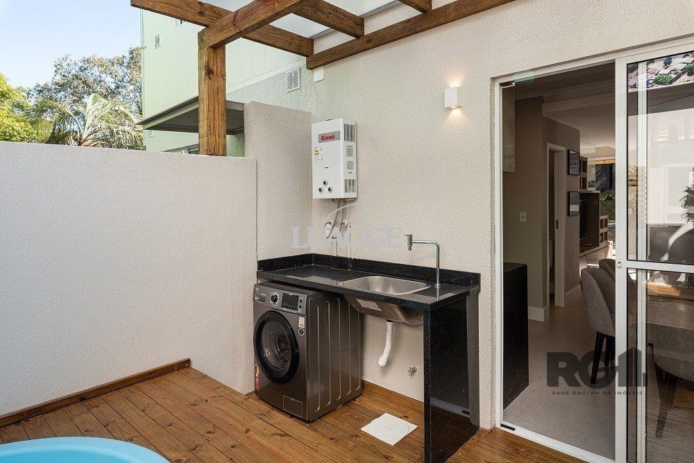 Casa de Condomínio à venda com 2 quartos, 89m² - Foto 1