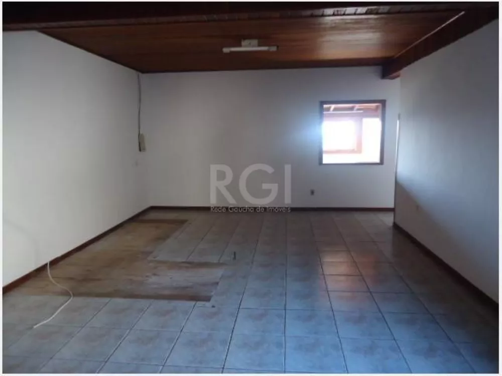 Casa à venda com 3 quartos, 99m² - Foto 3