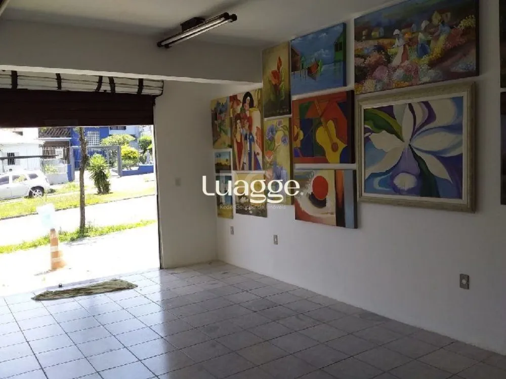 Depósito-Galpão, 216 m² - Foto 1