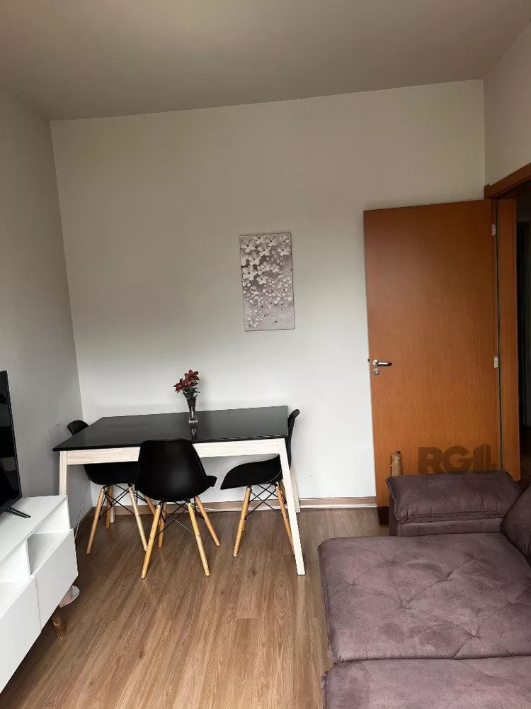 Apartamento à venda com 3 quartos, 87m² - Foto 2