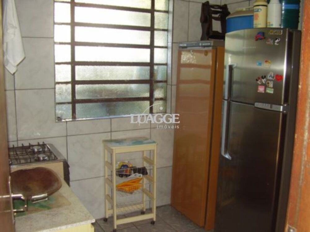 Casa à venda com 3 quartos, 496m² - Foto 2