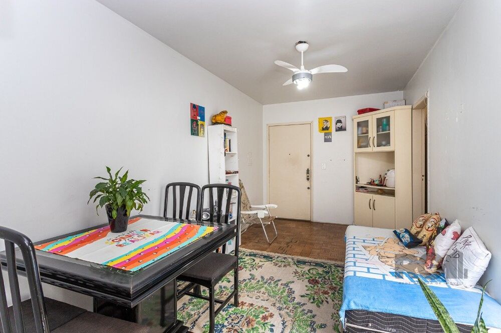 Apartamento à venda com 2 quartos, 63m² - Foto 2