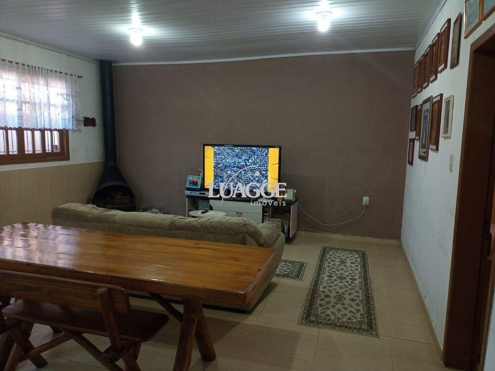 Casa à venda com 3 quartos, 181m² - Foto 4