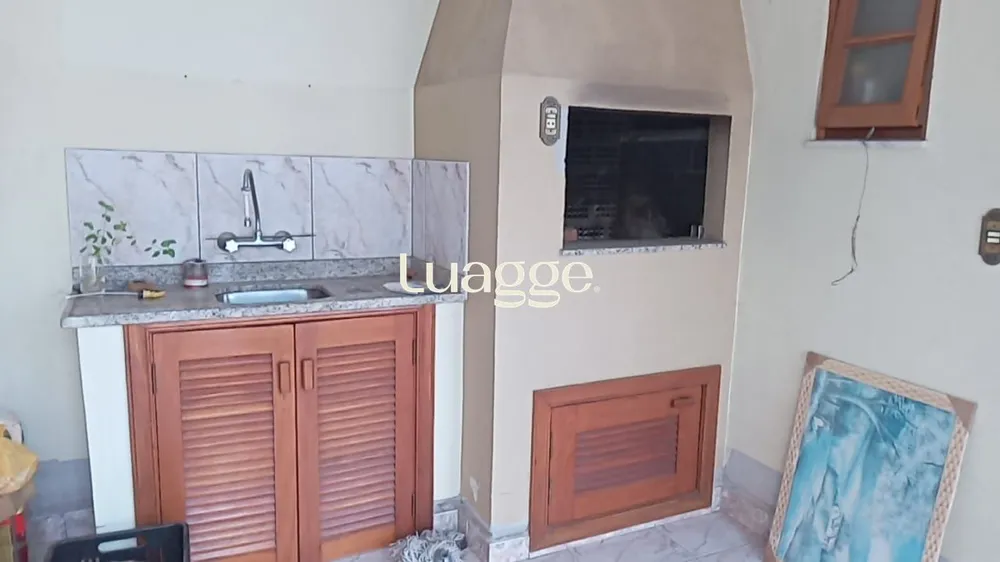 Casa, 3 quartos, 192 m² - Foto 1