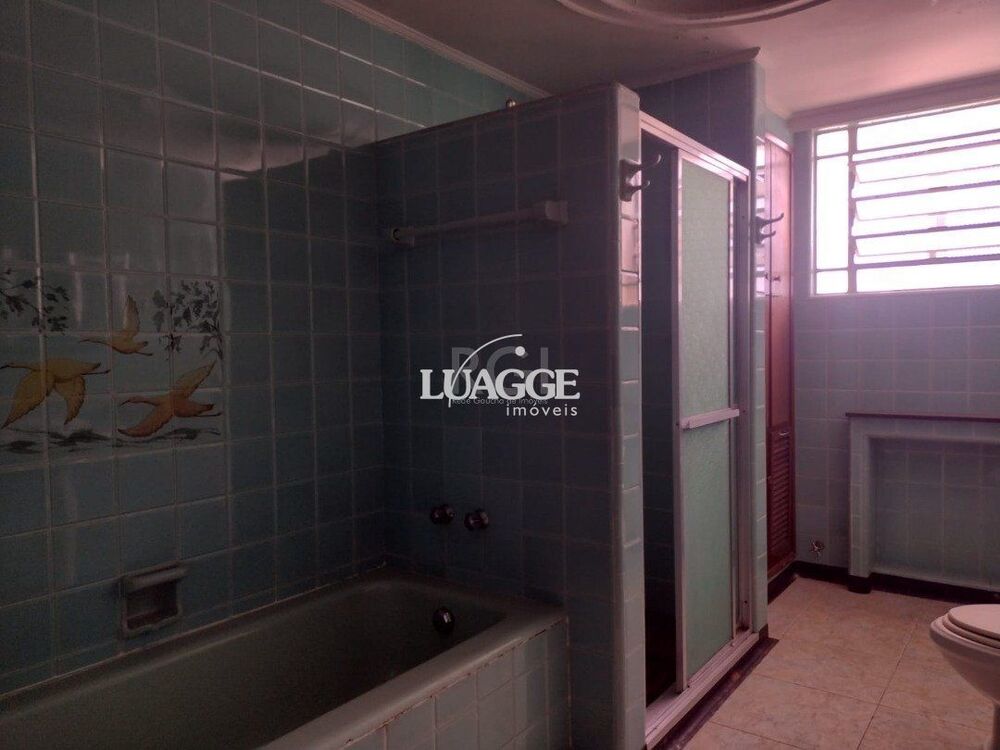 Apartamento, 3 quartos, 239 m² - Foto 2