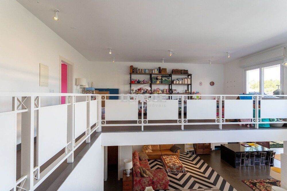 Casa de Condomínio à venda com 5 quartos, 405m² - Foto 4