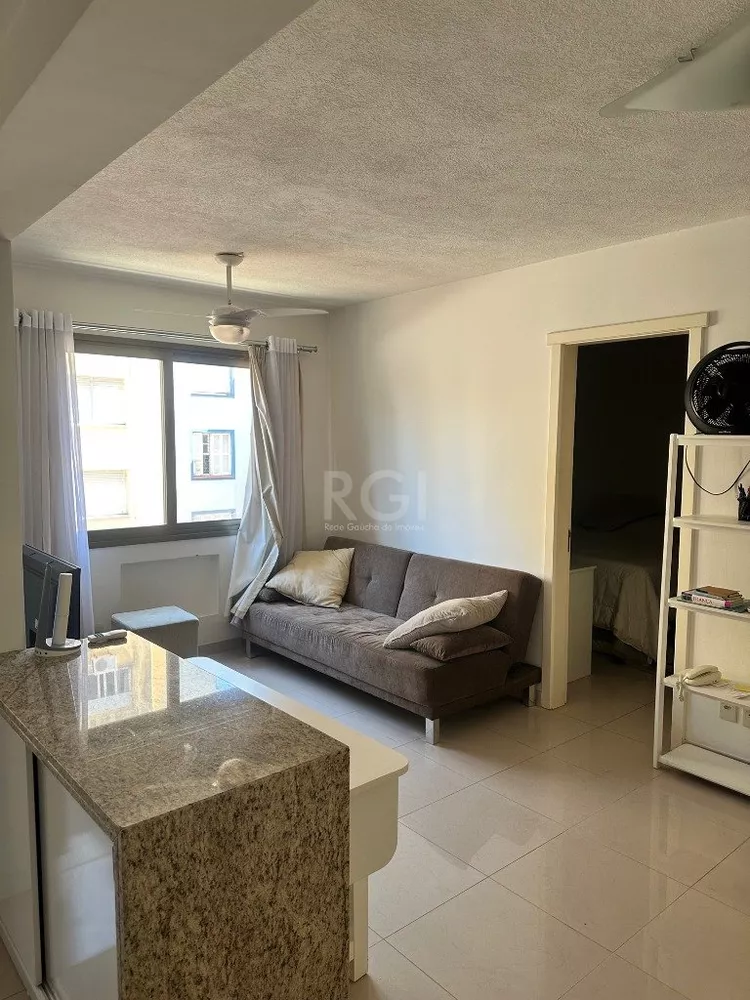 Apartamento à venda com 1 quarto, 40m² - Foto 4