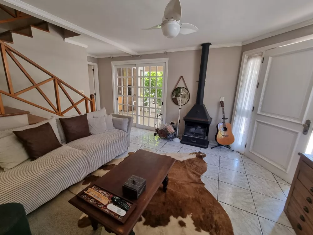 Casa à venda com 4 quartos, 188m² - Foto 4