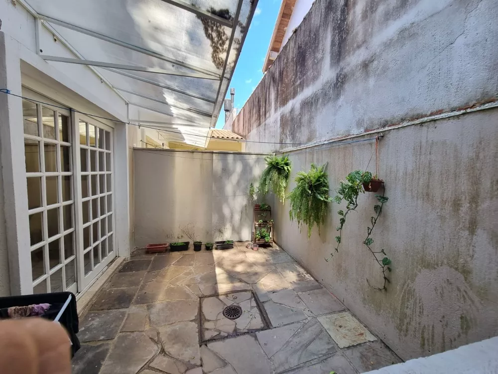 Casa à venda com 4 quartos, 188m² - Foto 12