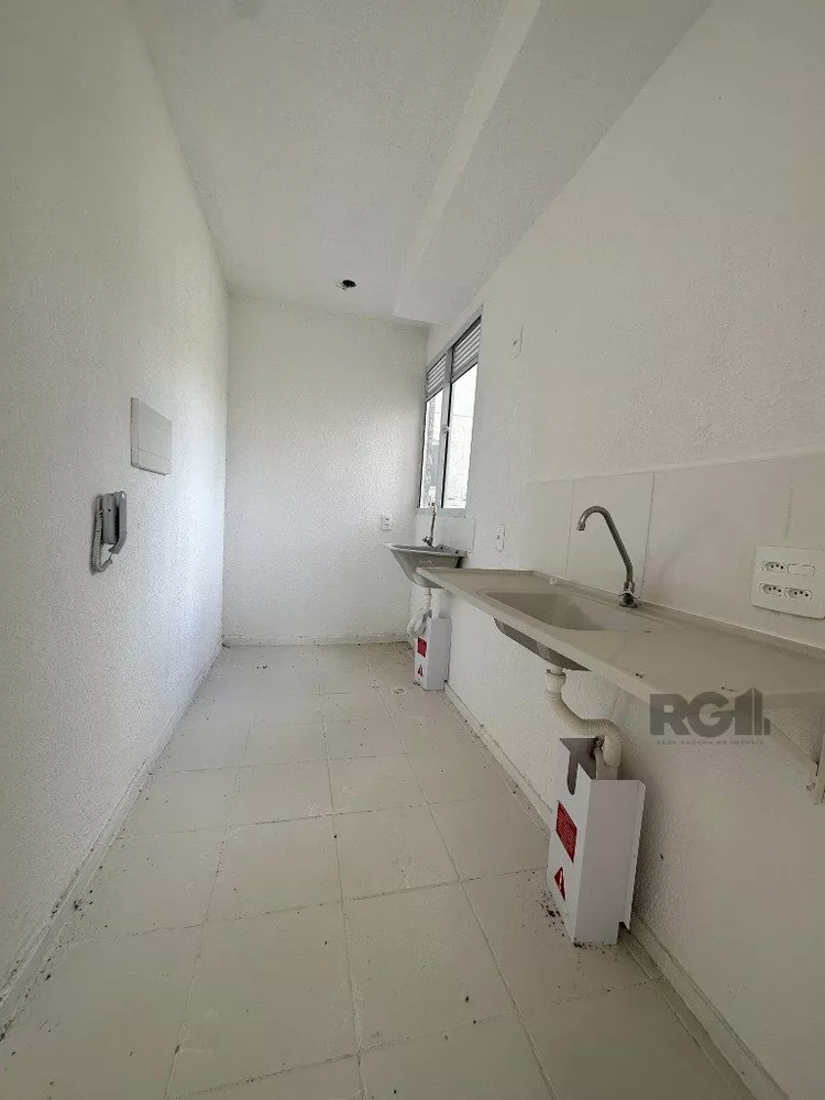 Apartamento à venda com 2 quartos, 40m² - Foto 4