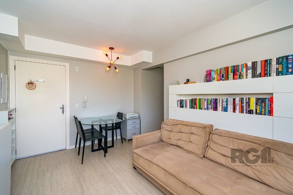 Apartamento à venda com 2 quartos, 50m² - Foto 1